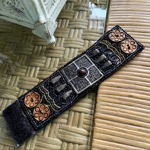 Wide beaded satin cuff bracelet - Picture 2 of 6